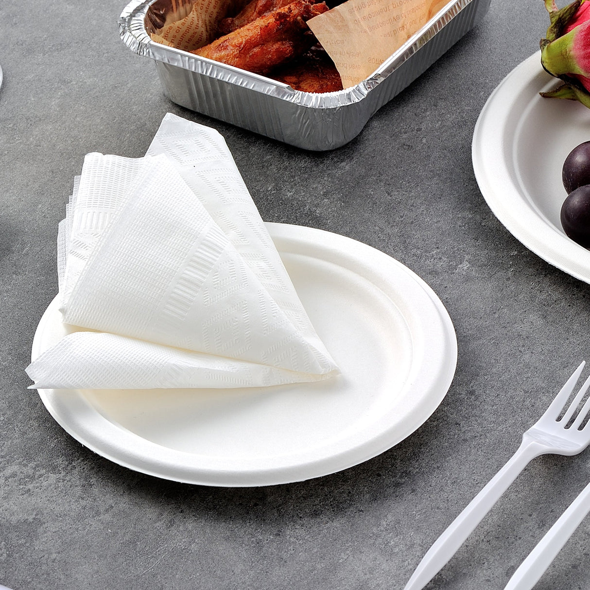 [4,000ct] 17" x 17"  1-Ply Dinner Napkins | 1/4 Fold | White