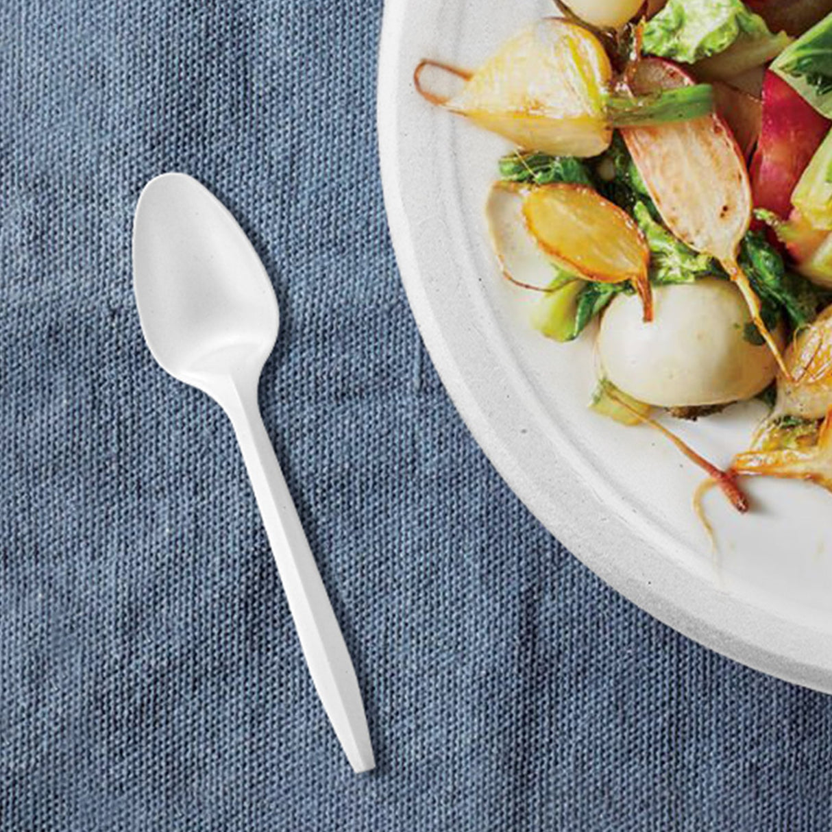 [1,000ct] PP Plastic Medium Weight Tea Spoons | White