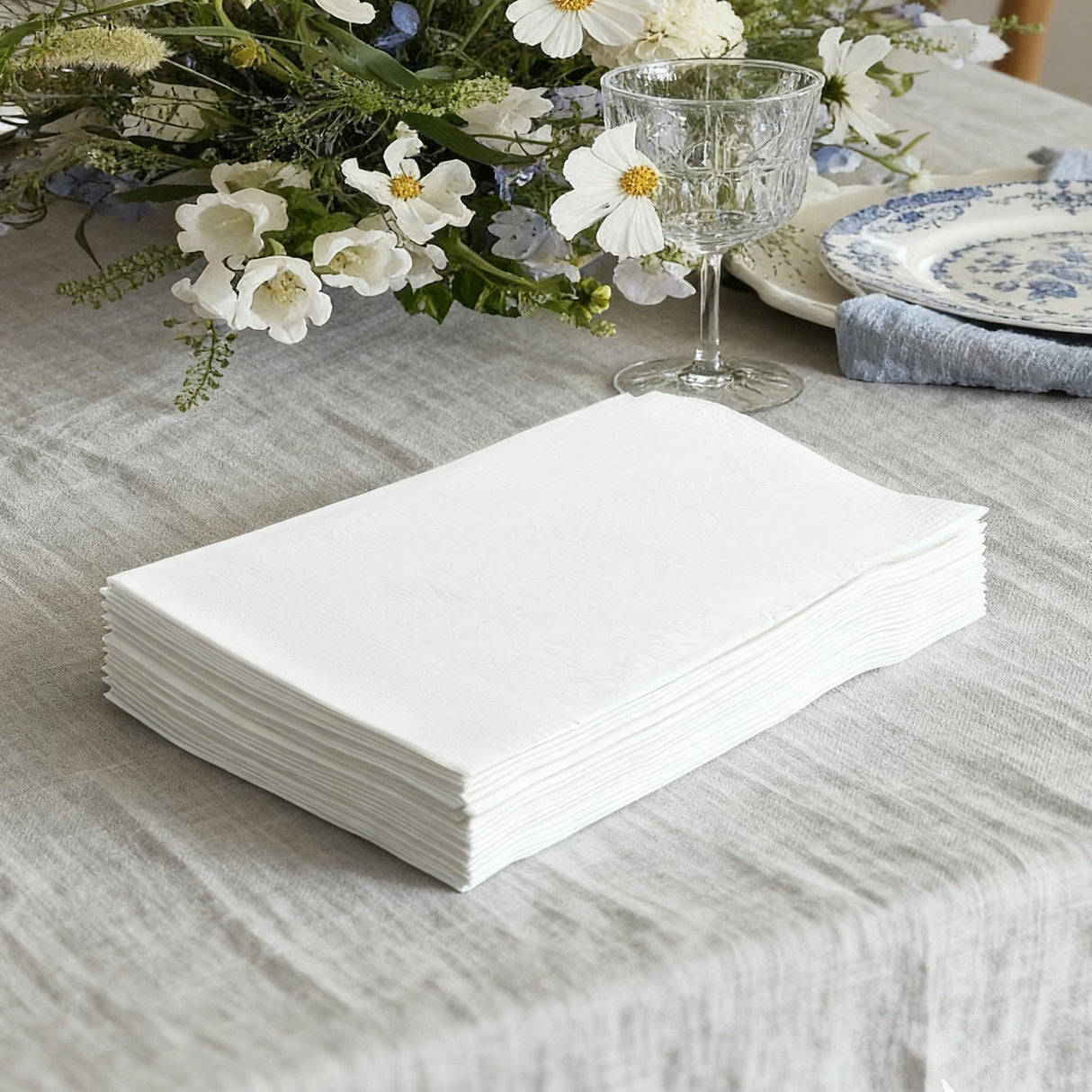 [3,000ct] 15" x 17"  2-Ply Dinner Napkins | 1/8 Fold | White
