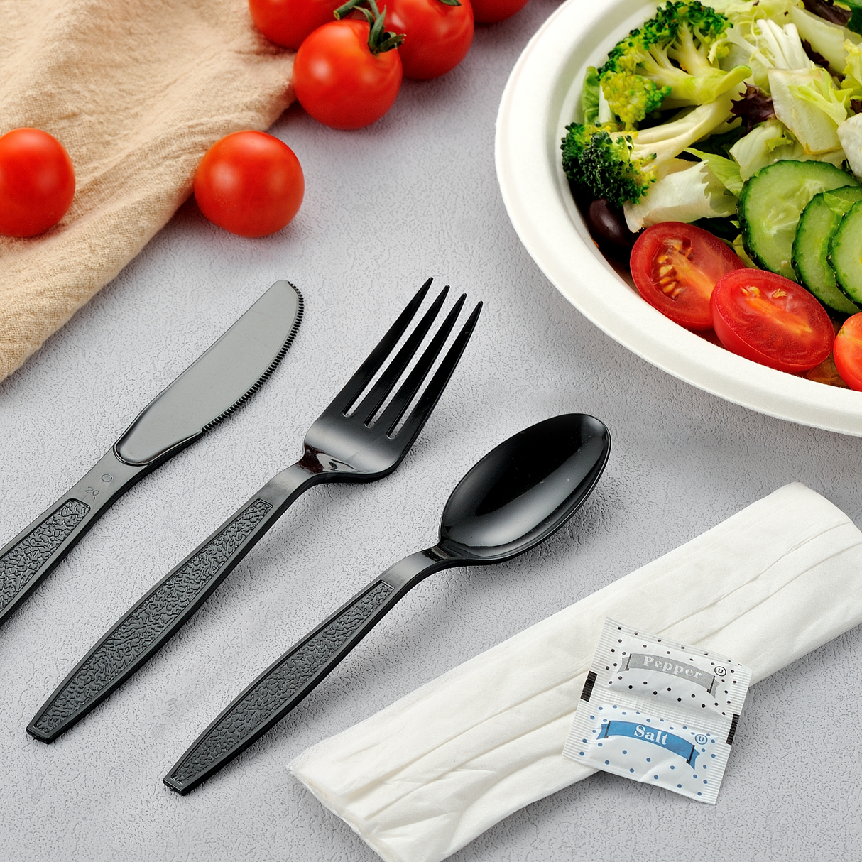 [500ct] PS Plastic Heavy Weight Cutlery Kits with Salt and Pepper | Black