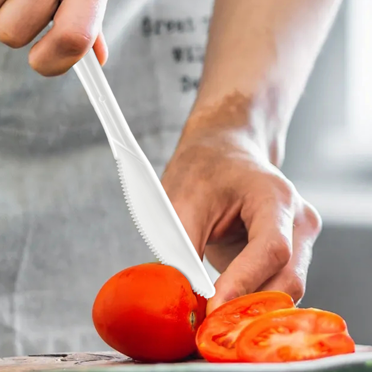 [1,000 ct] PP Plastic Medium Weight Knives | White