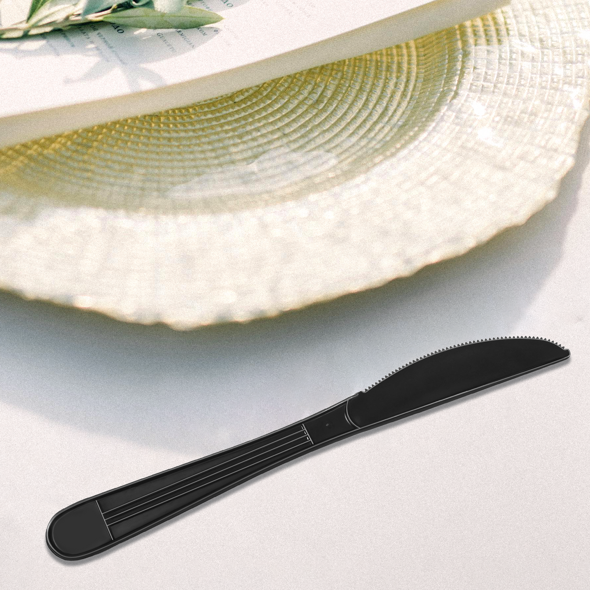 [1,000ct] PP Plastic Heavy Weight Knives | Black