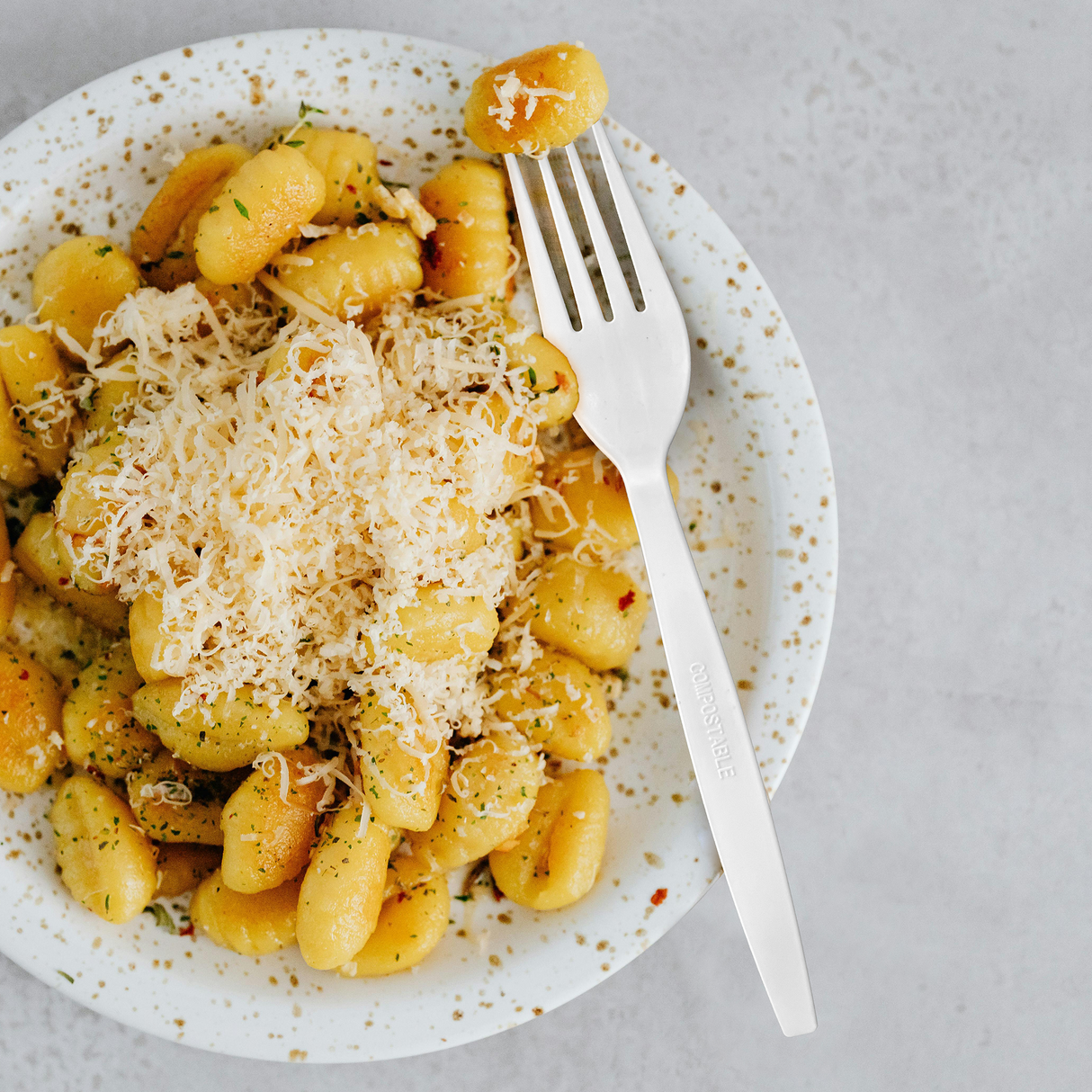 [1,000 ct] PLA Heavy Weight  Forks | White